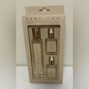 NWOT SAND + FOG Vanilla Diffusers and Linen Spray Set
